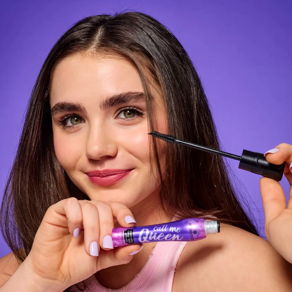 call me Queen dramatic false lash effect mascara