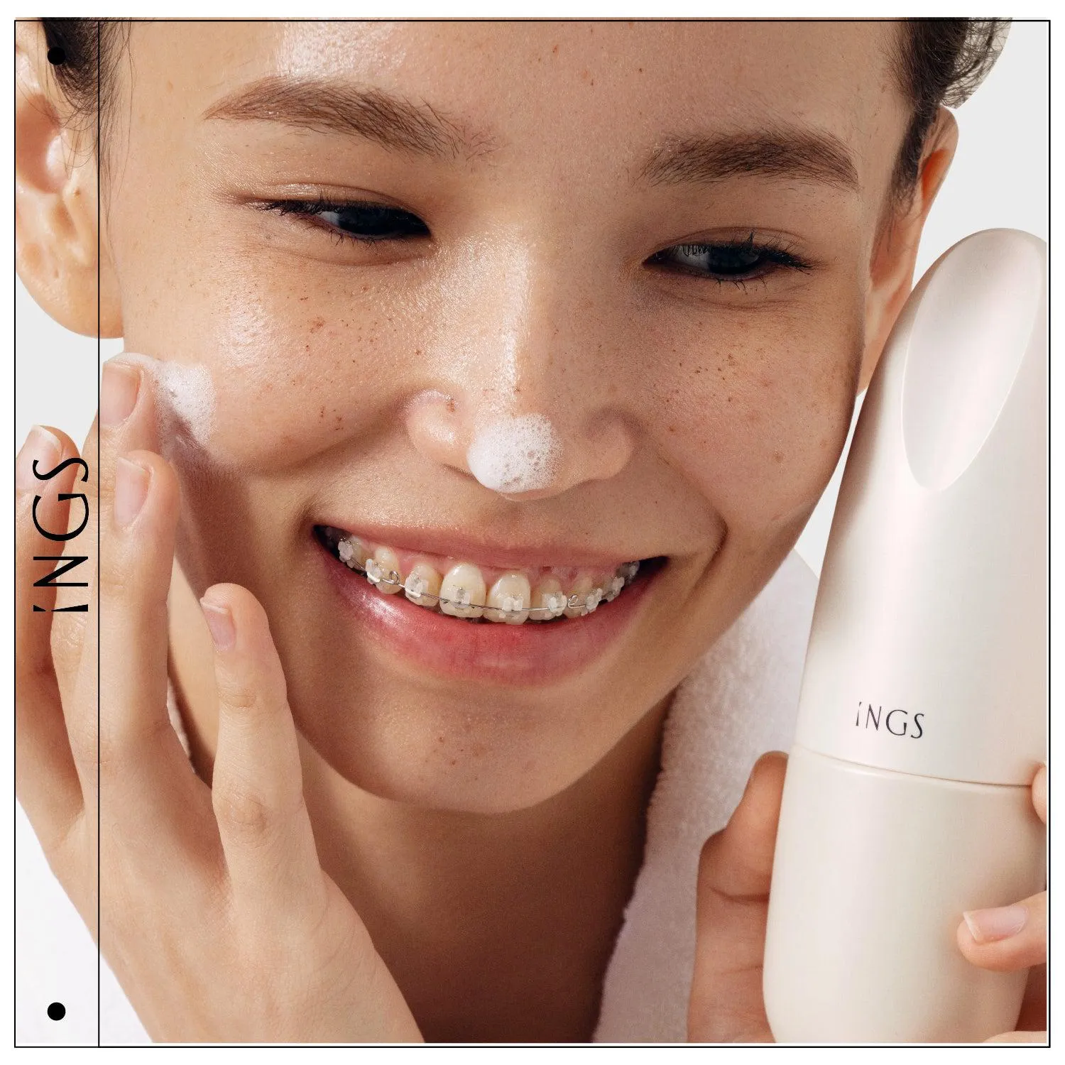 Hydrating Gentle Soothing Foaming Cleanser