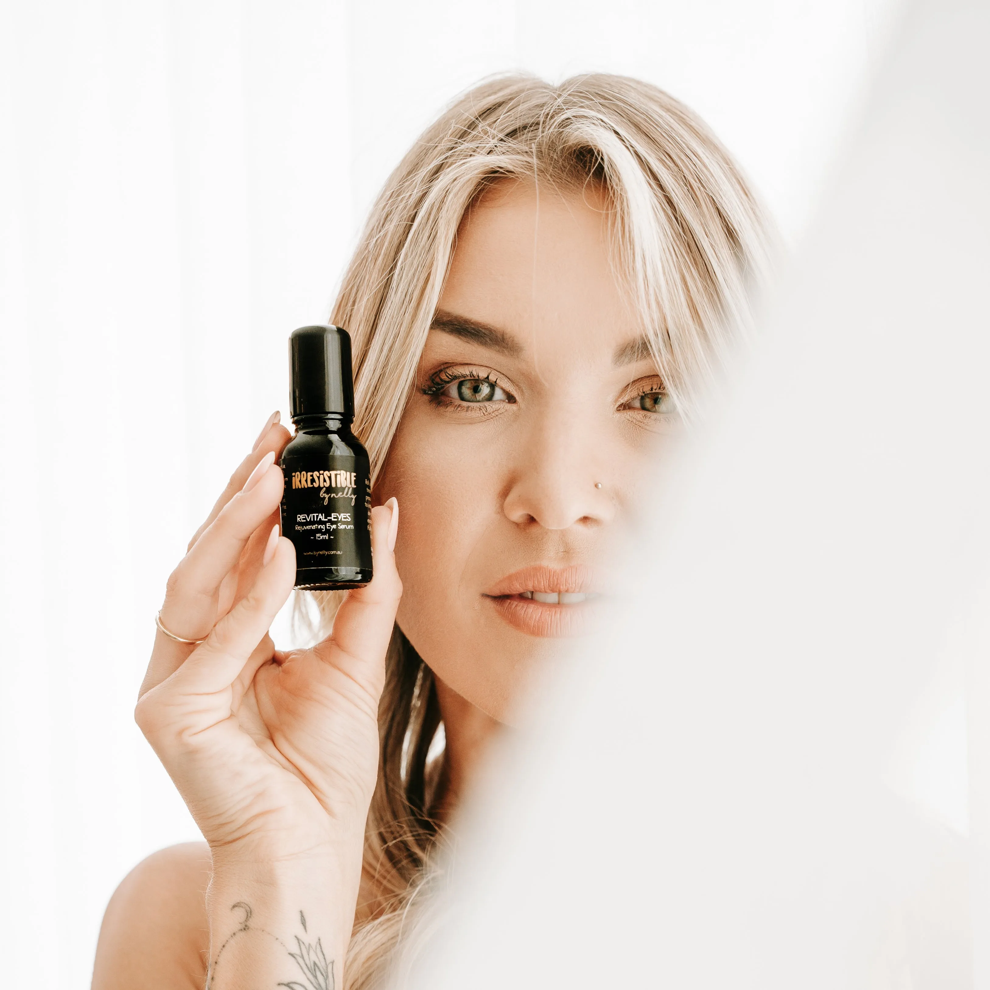 REVITAL-EYES Rejuvenating Eye Serum