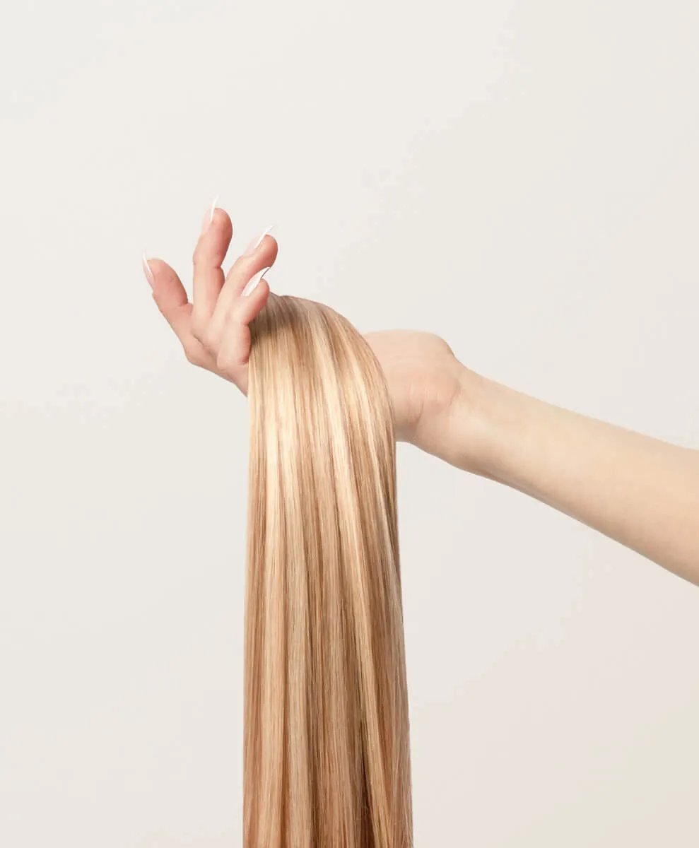Sandy Blonde Highlighted, 20" Volumiser Quad Clip-In Weft, F10/613 | 45g