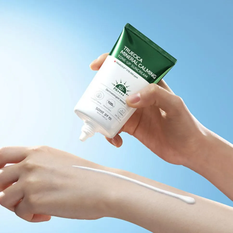 Some By Mi Truecica Calming Tone-Up Suncream SPF50 /PA     50ml