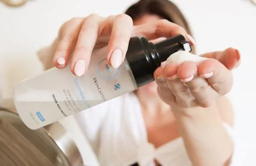 Soothing cleanser Skinceuticals