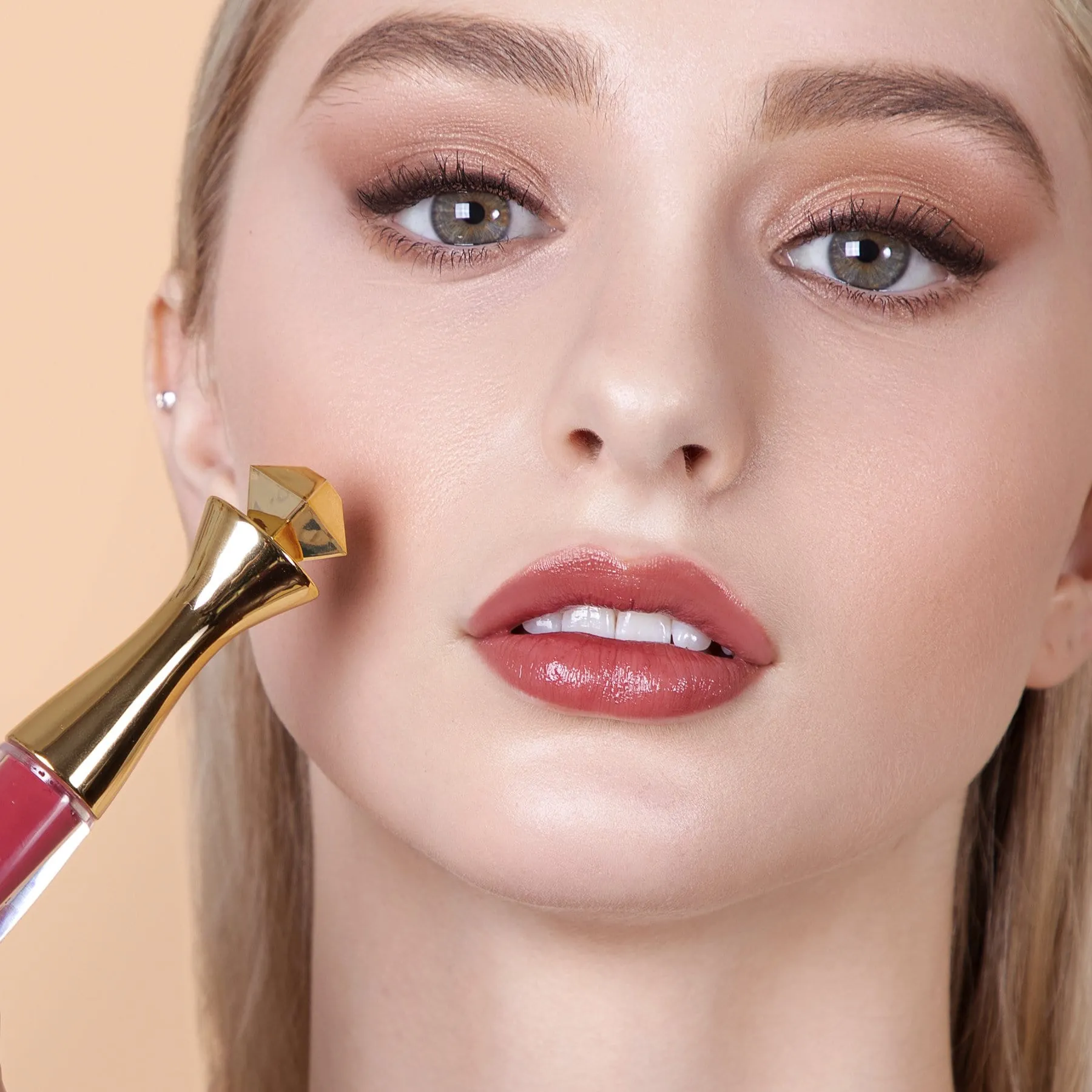 Velvet Gloss Plumper Mini 75. Cheater