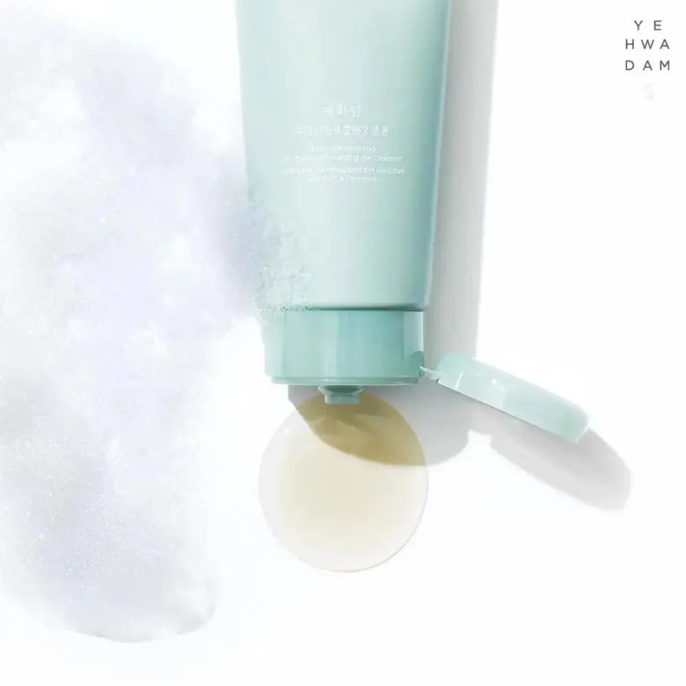 Yehwadam Artemisia Soothing pH-balanced Foaming Gel Cleanser 150ml